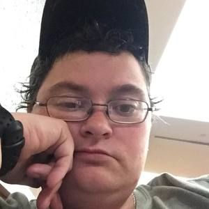 Meet your Posher, Sylvia